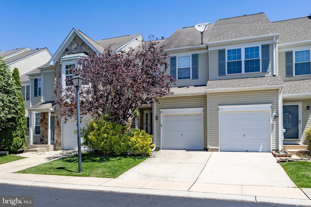 14 Barclay Ct, Bordentown, NJ 08505 - townhome / multi-family property featuring driveway, a garage, and roof with shingles