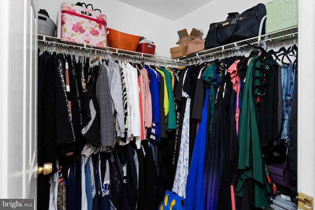 14 Barclay Ct, Bordentown, NJ 08505 - view of walk in closet