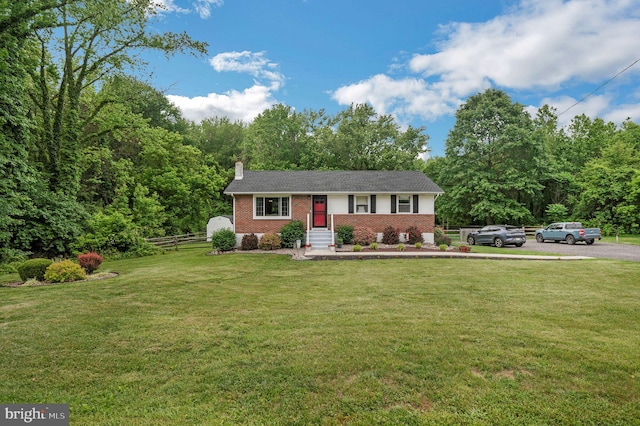 241 Fenwick Rd, Woodstown, NJ 08098 - single story home featuring brick siding and a chimney