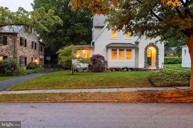 4404 Eastway, Baltimore, MD 21218 - view of front of property with a front lawn