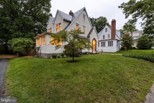 4404 Eastway, Baltimore, MD 21218 - view of front facade with a front yard