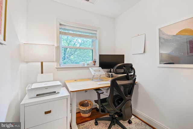 16 E Monroe Ave, Alexandria, VA 22301 - office space with wood finished floors and baseboards