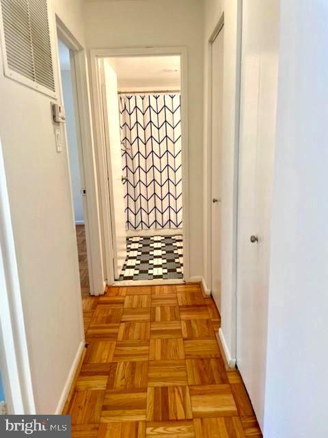 700 7th St SW Unit 507, Washington, DC 20024 - corridor with baseboards