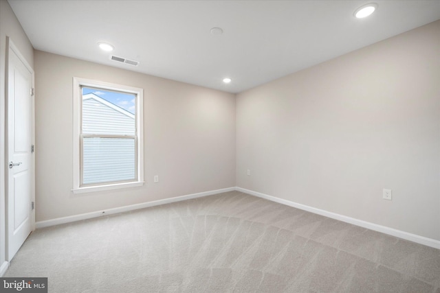 15741 Gardenia Ridge Way, Haymarket, VA 20169 - empty room featuring light carpet, baseboards, and recessed lighting