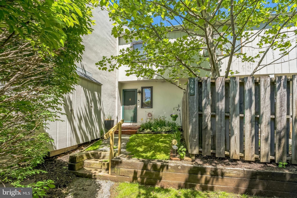 296 Summit House Unit 296, West Chester, PA 19382 - view of yard