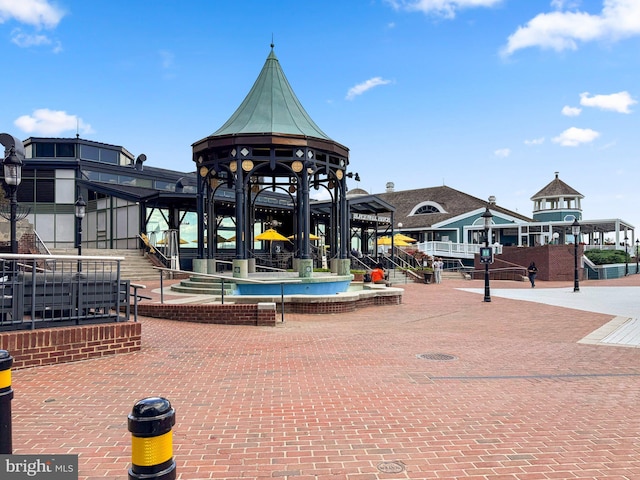 3949 Taney Ave, Alexandria, VA 22304 - view of home's community with a gazebo