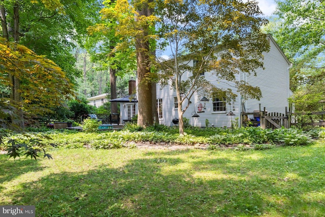 5455 Crowflock Ct, Columbia, MD 21045 - view of yard featuring a deck