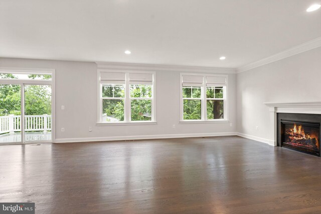7101 27th Rd N, Arlington, VA 22213 - unfurnished living room with a glass covered fireplace, ornamental molding, baseboards, dark wood-style floors, and recessed lighting