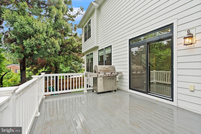 7101 27th Rd N, Arlington, VA 22213 - wooden deck with a grill