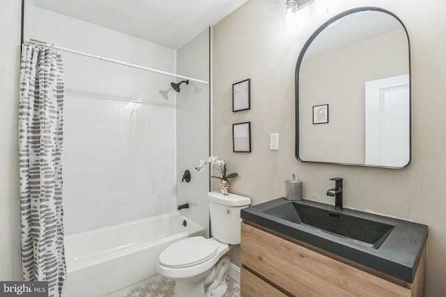 full bathroom with toilet, shower / bathtub combination with curtain, and vanity