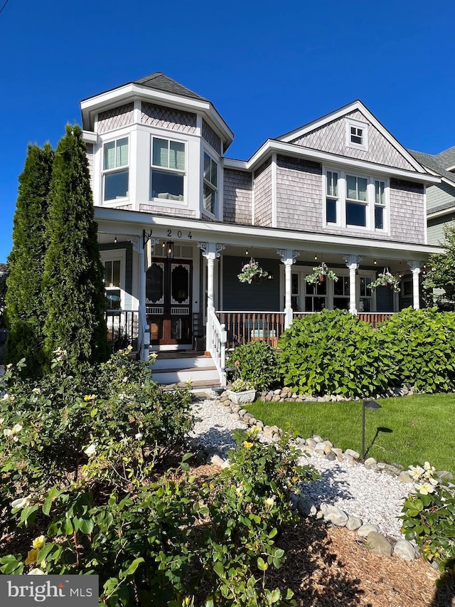 204 Coral St, Beach Haven, NJ 08008 - view of front of property with a porch