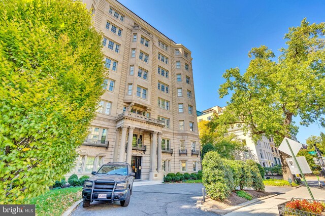 1026 16th St NW Unit 505, Washington, DC 20036 - view of apartment building / complex