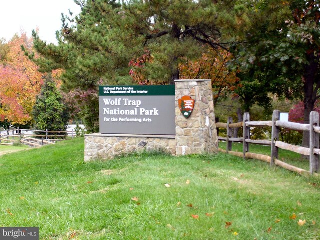 2765 Centerboro Dr Unit 362, Vienna, VA 22181 - view of community sign