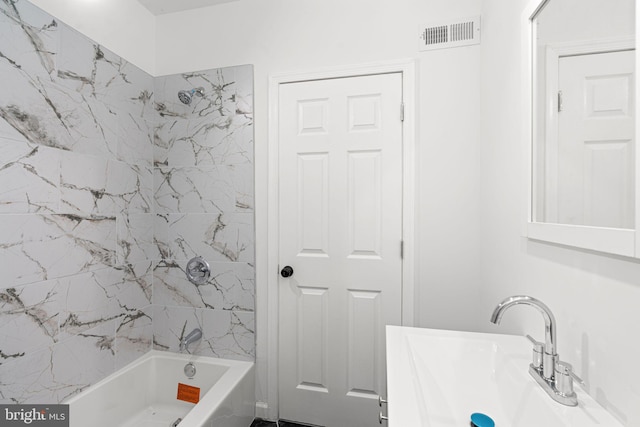 5514 Broomall St, Philadelphia, PA 19143 - full bath with bathtub / shower combination and vanity