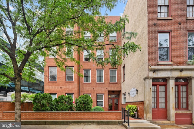 234 N 3rd St Unit 401, Philadelphia, PA 19106 - view of building exterior with fence