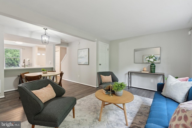 6842 Heatherway Ct, Alexandria, VA 22315 - living area with wood finished floors and baseboards
