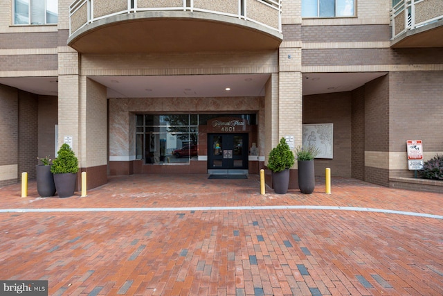 4801 Fairmont Ave Unit 804, Bethesda, MD 20814 - entrance to property with brick siding