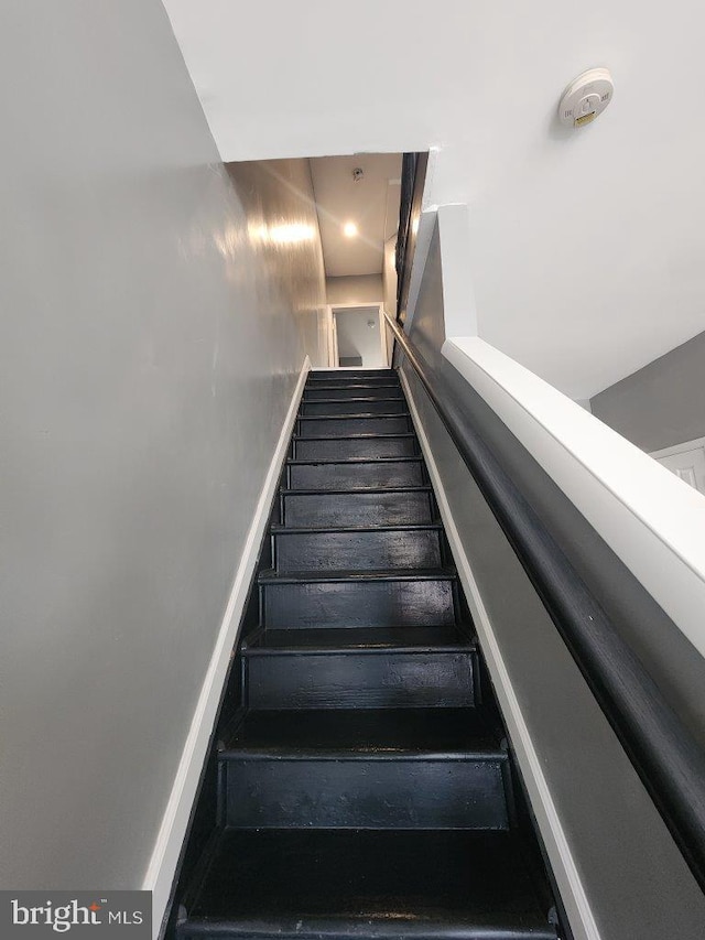 713 N Payson St, Baltimore, MD 21217 - view of staircase