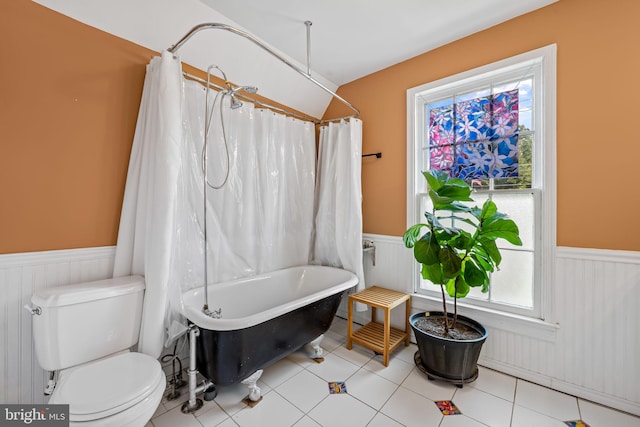 1602 S Rolling Rd, Halethorpe, MD 21227 - full bathroom featuring a wainscoted wall and toilet