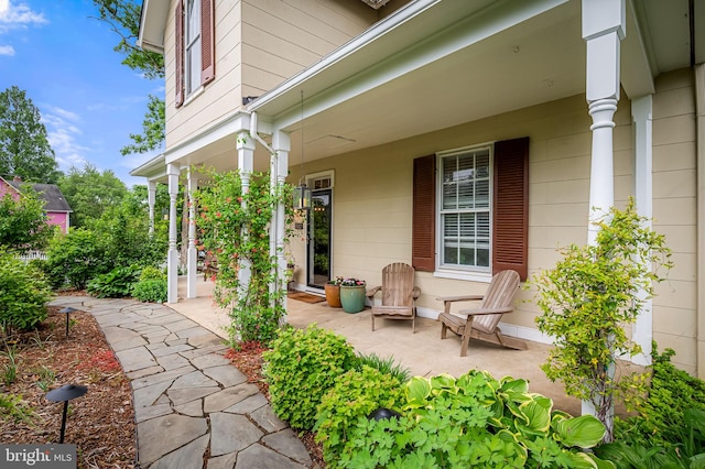 1602 S Rolling Rd, Halethorpe, MD 21227 - view of covered porch