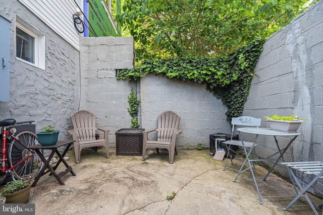 978 N 45th St, Philadelphia, PA 19104 - view of patio / terrace