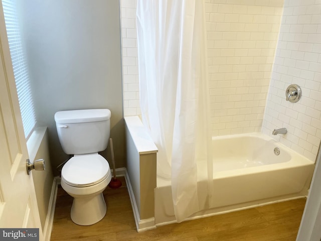 978 N 45th St, Philadelphia, PA 19104 - full bathroom with toilet, wood finished floors, shower / bath combo, and baseboards