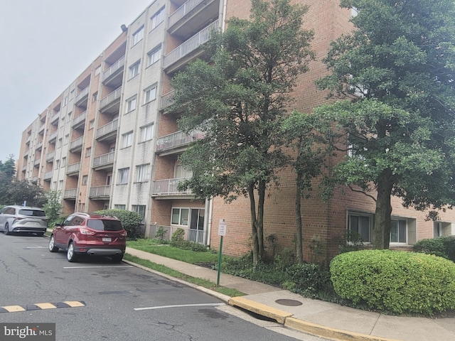 5851 Quantrell Ave Unit T4, Alexandria, VA 22312 - view of apartment building / complex with uncovered parking