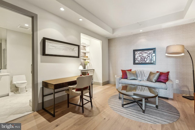 1881 N Nash St Unit 2309, Arlington, VA 22209 - living area featuring an accent wall, baseboards, wallpapered walls, recessed lighting, and light wood finished floors