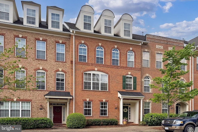 120 Fortnightly Blvd, Herndon, VA 20170 - view of front of home with brick siding
