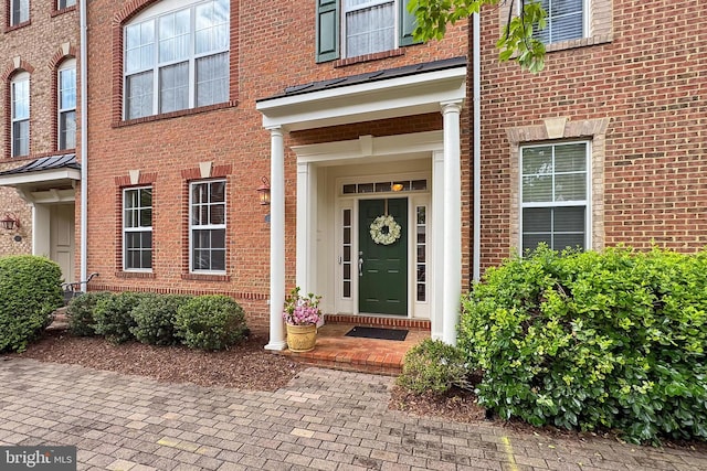 120 Fortnightly Blvd, Herndon, VA 20170 - property entrance featuring brick siding