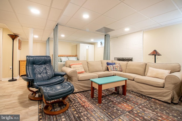 618 Chapelgate Dr, Odenton, MD 21113 - living room with light wood-style flooring, a paneled ceiling, baseboards, and recessed lighting