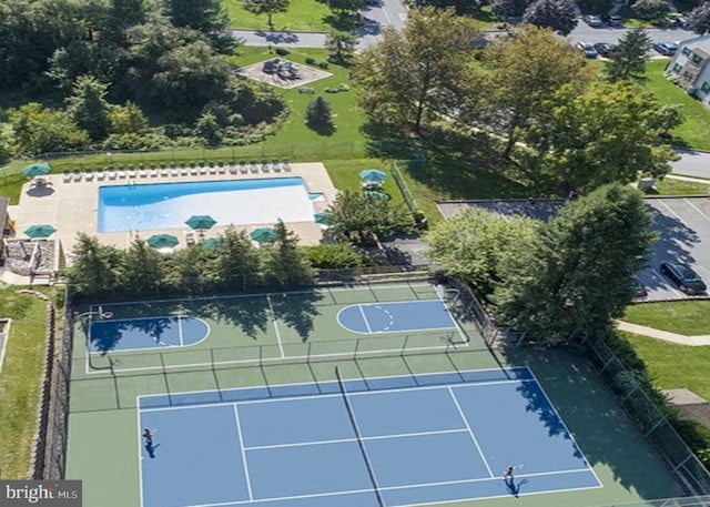 355 Westridge Cir Unit 128, Phoenixville, PA 19460 - aerial view of a pool area