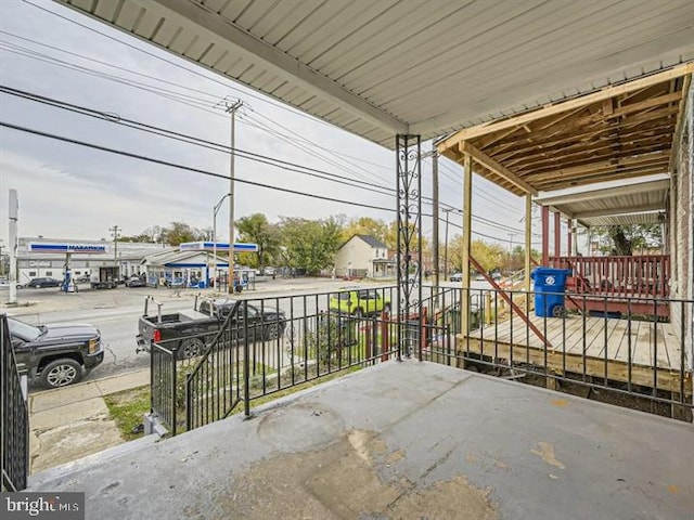 905 E Patapsco Ave, Baltimore, MD 21225 - view of patio