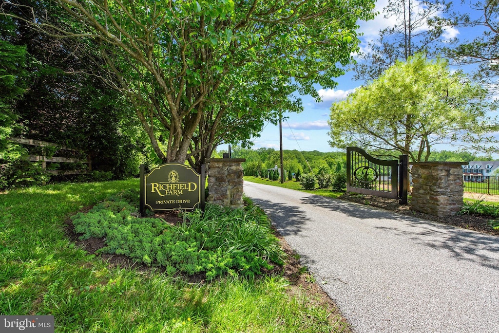 3212 Richfield Ln, Phoenix, MD 21131