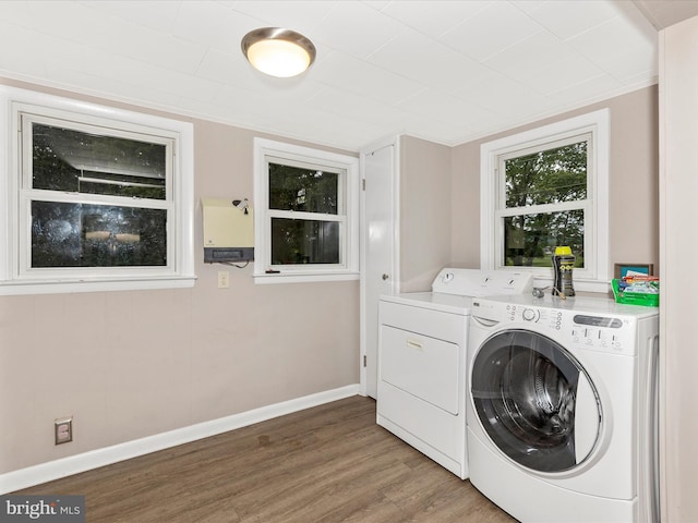 510 E Main St, Emmitsburg, MD 21727 - laundry room featuring washer and clothes dryer, light wood-style floors, and baseboards