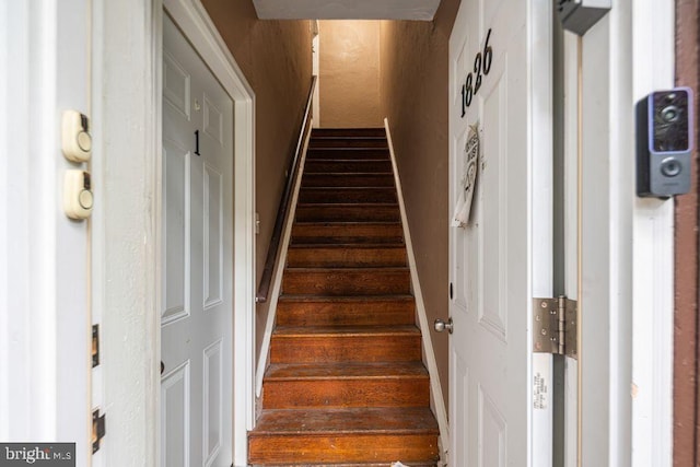 1826 N 52nd St, Philadelphia, PA 19131 - view of stairway
