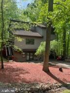 208 Owego Dr, Hazleton, PA 18202