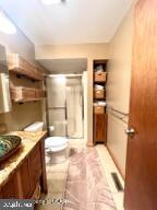 208 Owego Dr, Hazleton, PA 18202