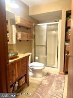208 Owego Dr, Hazleton, PA 18202