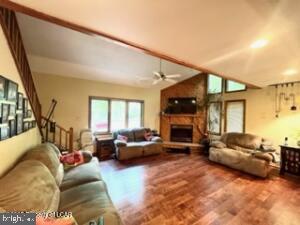 208 Owego Dr, Hazleton, PA 18202