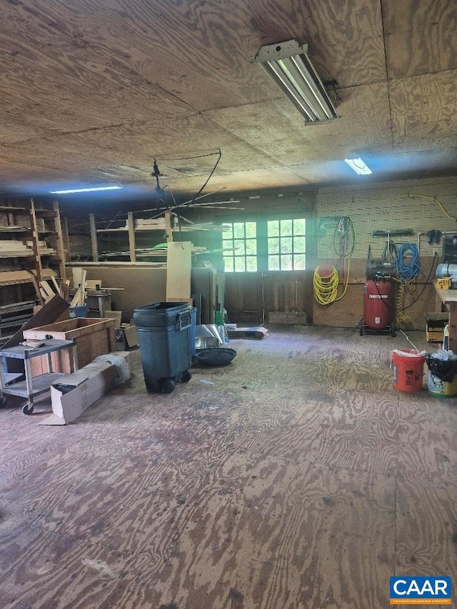 566 Holman Mill Rd, Farmville, VA 23901 - view of garage