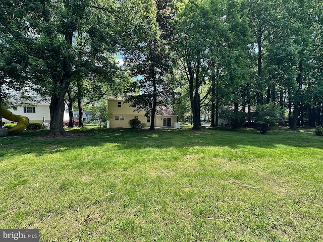 215 Bridge Rd, Upper Chichester, PA 19061 - view of grassy yard
