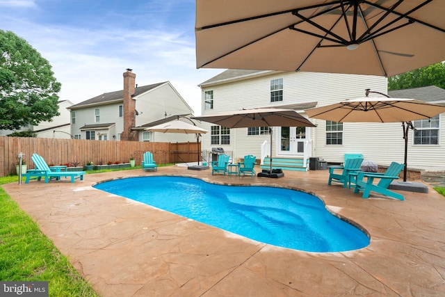 9235 Stephanie St, Manassas Park, VA 20111 - view of swimming pool with a patio area and entry steps