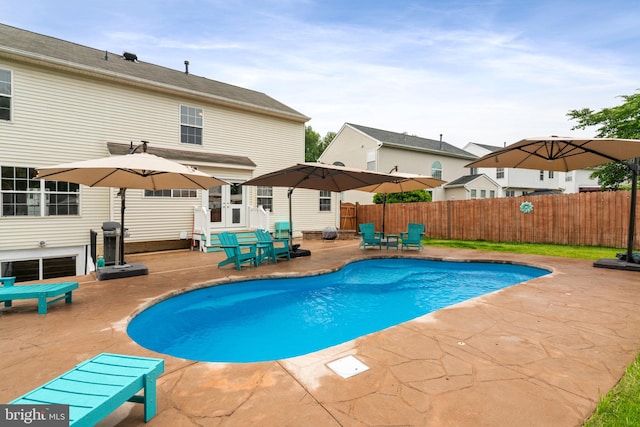 9235 Stephanie St, Manassas Park, VA 20111 - view of pool with a patio area and a residential view
