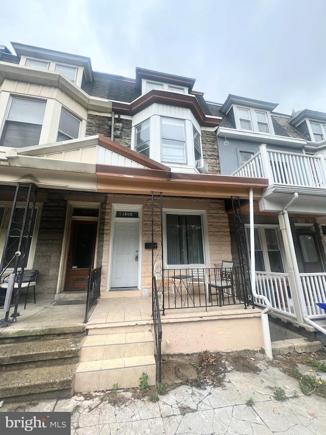 1506 Centre Ave, Reading, PA 19601 - multi unit property with a porch and stone siding