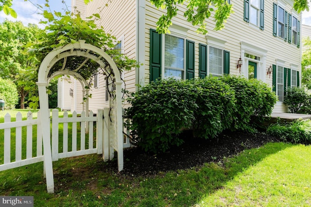 196 Pipers Inn Dr, Fountainville, PA 18923 - view of property exterior