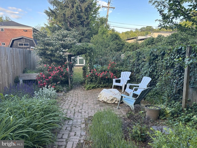 256 N Union St, Lambertville, NJ 08530 - view of yard featuring a patio