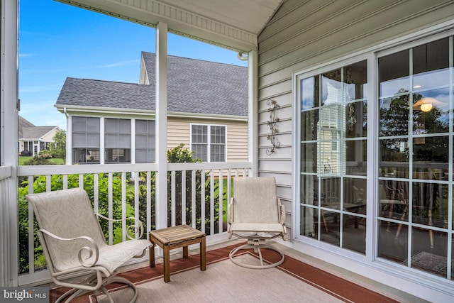 152 Independence Way, Mechanicsburg, PA 17050 - sunroom featuring lofted ceiling