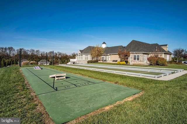 152 Independence Way, Mechanicsburg, PA 17050 - view of home's community featuring shuffleboard and a yard