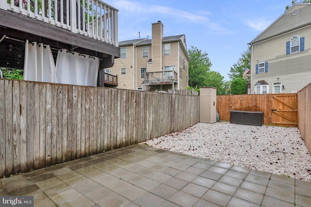1458 Blockton Ct, Crofton, MD 21114 - view of patio / terrace featuring a gate